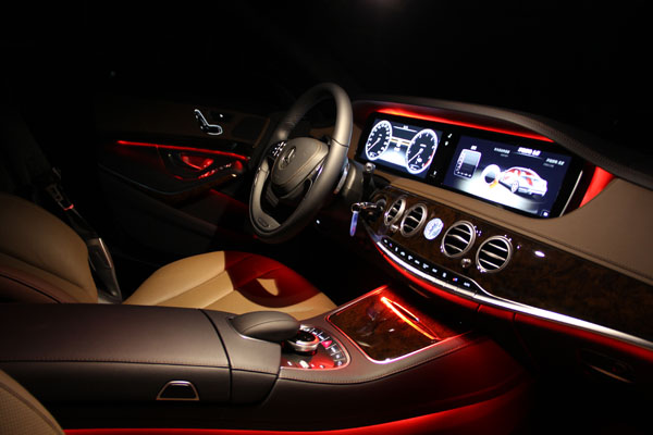 LED/OLED/激光三種汽車照明技術(shù)對(duì)比 誰更有優(yōu)勢(shì)？